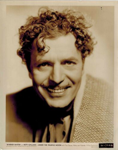 Warner Baxter - Under the Pampas Moon