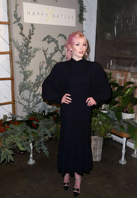 Katherine McNamara – Kate Hudson Celebrates Happy x Nature Eco-Evening