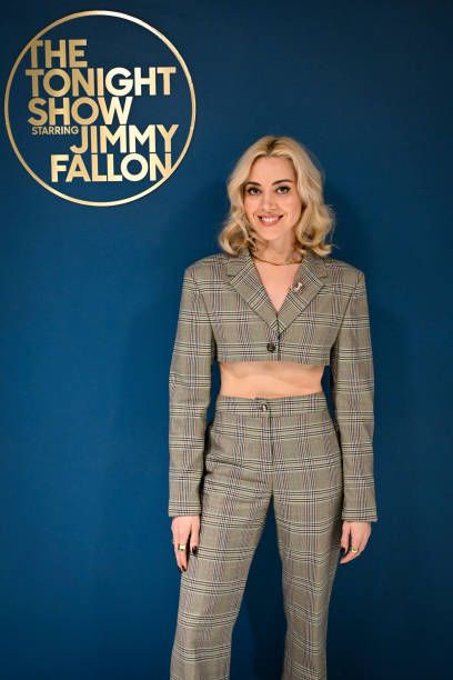 Aubrey Plaza - The Tonight Show Starring Jimmy Fallon - Season 10