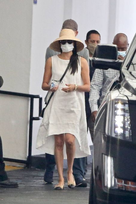Megan Markle – Out in Beverly Hills