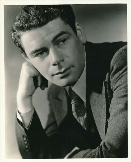 Paul Muni