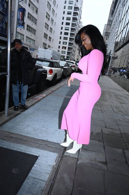 Kenya Moore – In pink tight dress leaving FOX on the East side in New York