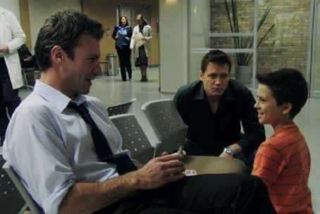 Mental (2009)