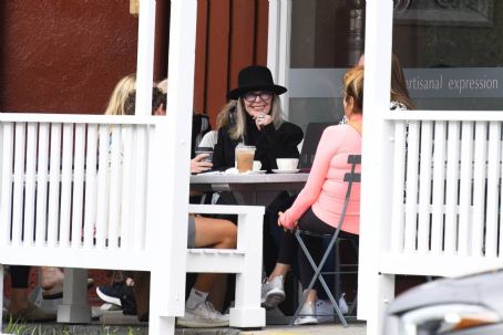 Diane Keaton – Seen with friend at Brentwood Country Mart | Diane