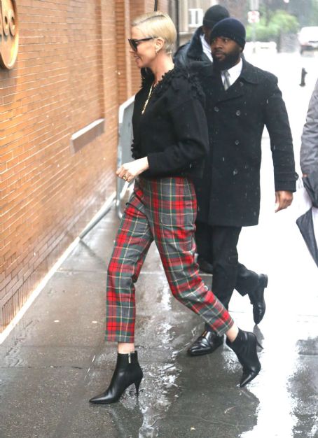 Charlize Theron – Arrives at The View in New York | Charlize Theron