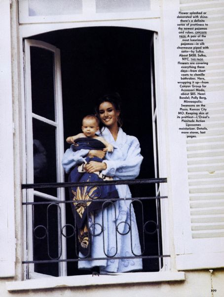 Susan Holmes-McKagan - Vogue Magazine Pictorial [United States] (January 1991)