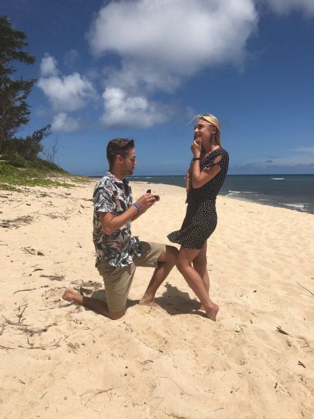 Hayley Erin and Logan Luedtke - Engagement