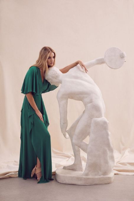 BCBGMAXAZRIA Spring Summer 2019 Campaign