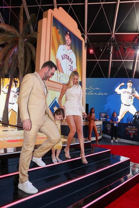 Kate Upton – Pictured at MLB event in Los Angeles