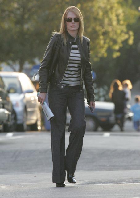 Marg Helgenberger - In black leather jacket, 14.12.2007.
