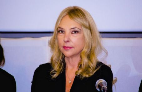 Dina D'Isa