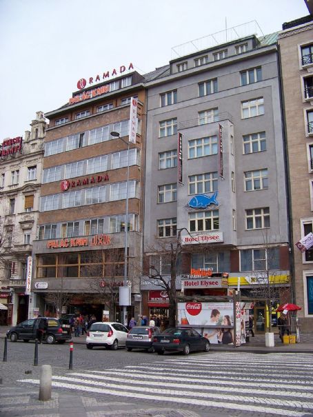 Elektafilm