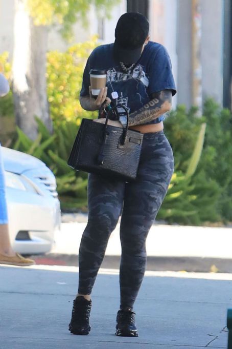 Amber Rose out running errands solo in Sherman Oaks Los Angeles | Amber