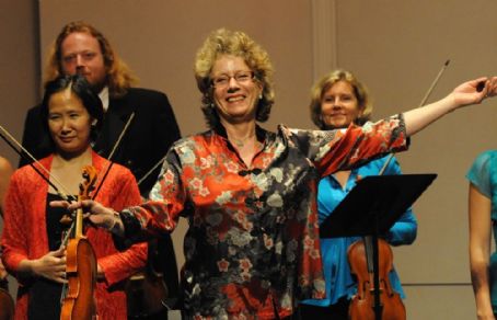 Elizabeth Wallfisch