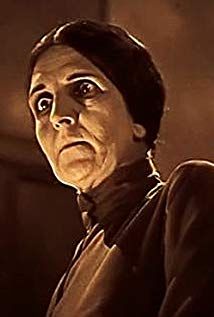 Martha Mattox