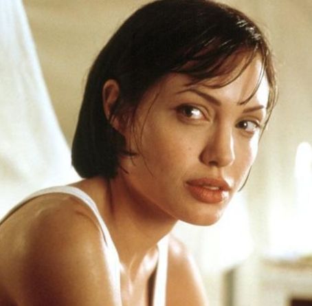 Angelina Jolie - Beyond Borders