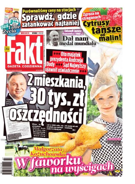 Malgorzata Kozuchowska - Fakt Magazine Cover [Poland] (5 July 2022)