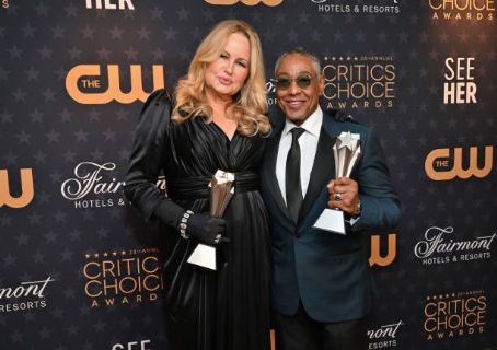 Jennifer Coolidge and Giancarlo Esposito - The 28th Annual Critics' Choice Awards (2023)