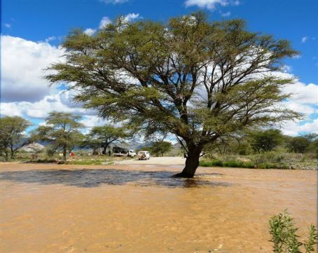 Tsondab River